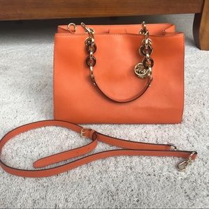 Like New Micheal Kors Orange purse